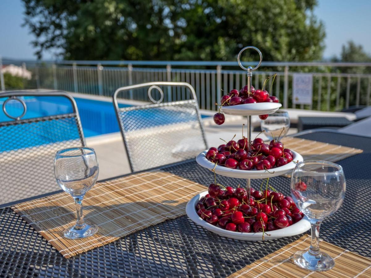 Holiday Home Legovic By Interhome Kaštelir Extérieur photo